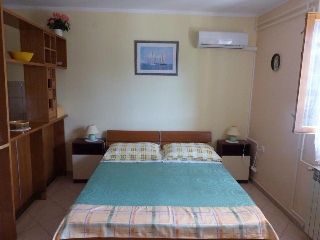 Apartments And Rooms With Parking Space Rabac, Labin - 12368 Bagian luar foto