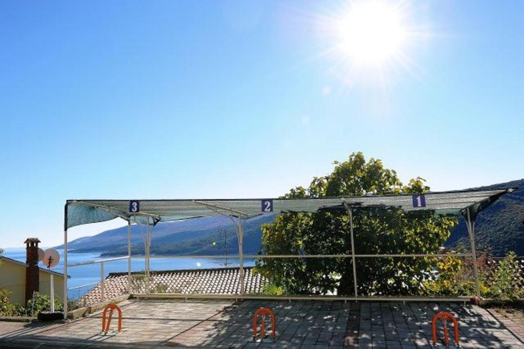 Apartments And Rooms With Parking Space Rabac, Labin - 12368 Bagian luar foto