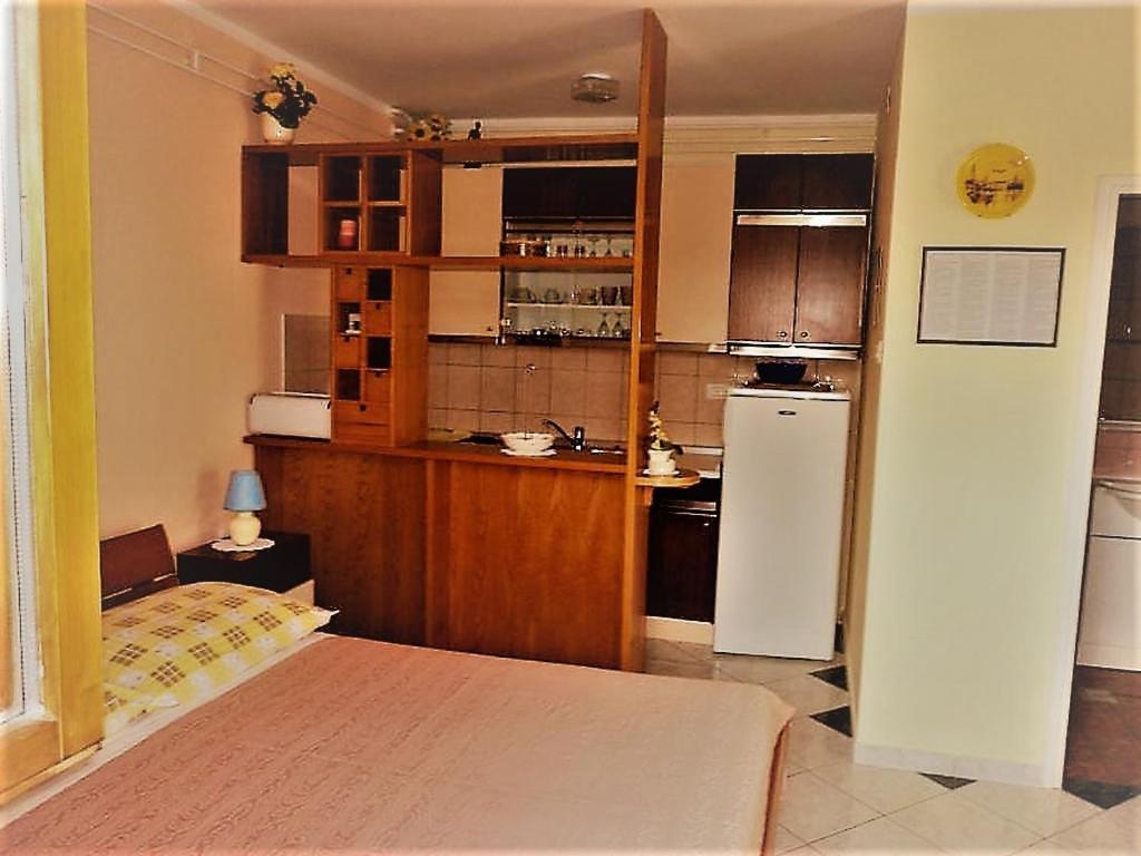 Apartments And Rooms With Parking Space Rabac, Labin - 12368 Bagian luar foto