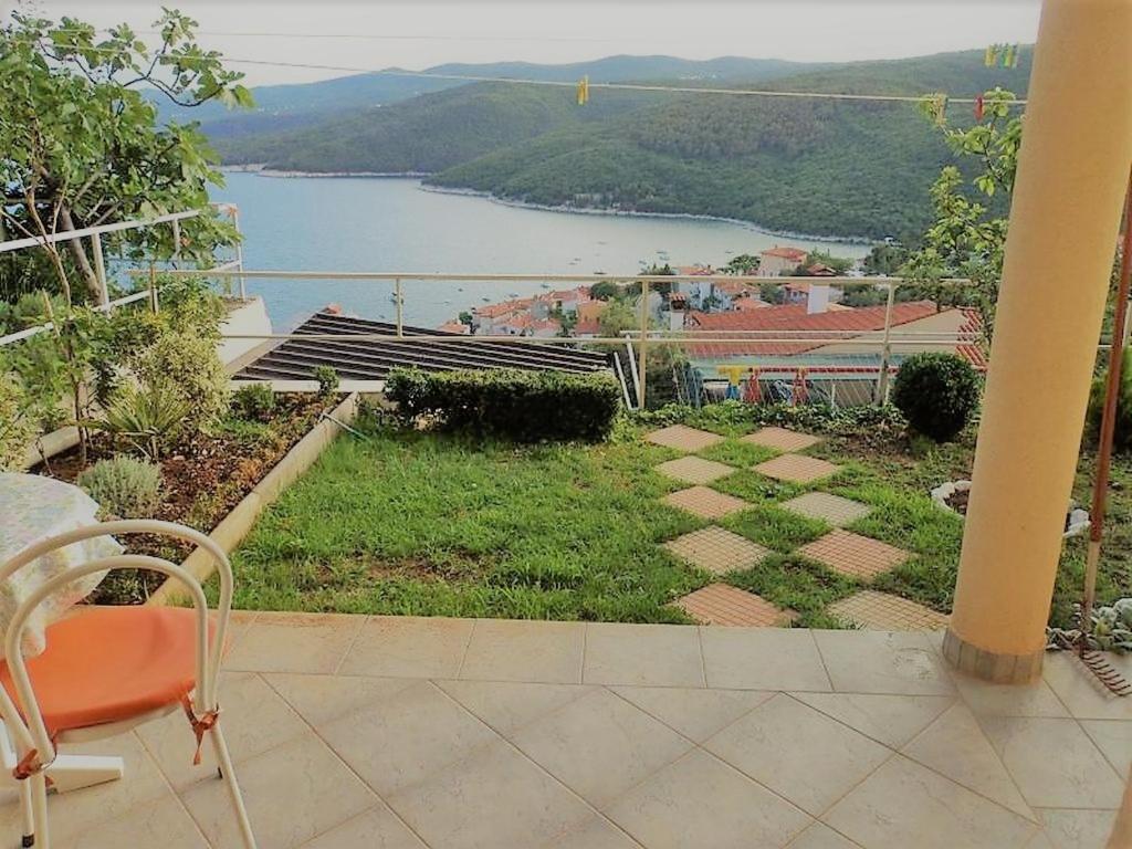 Apartments And Rooms With Parking Space Rabac, Labin - 12368 Bagian luar foto
