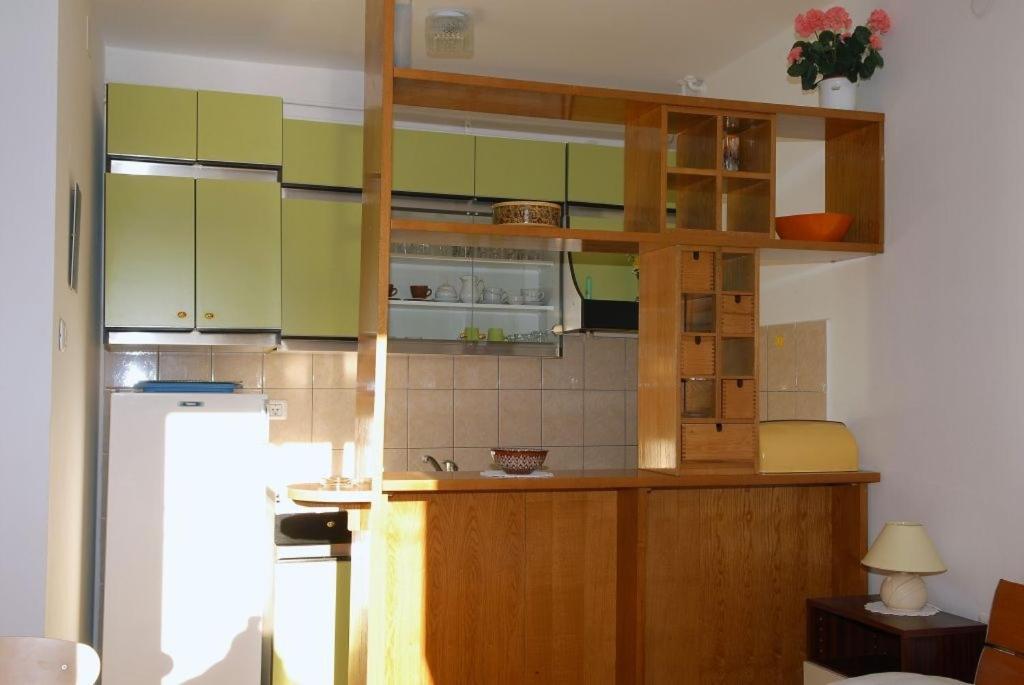 Apartments And Rooms With Parking Space Rabac, Labin - 12368 Bagian luar foto